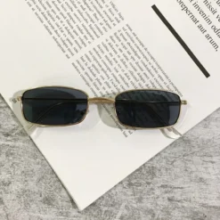 1PCs-Small-Vintage-Retro-Shades-Rectangle-Sunglasses-UV400-Metal-Square-Frame-Clear-Lens-Sun-Glasses-Eyewear-2.webp