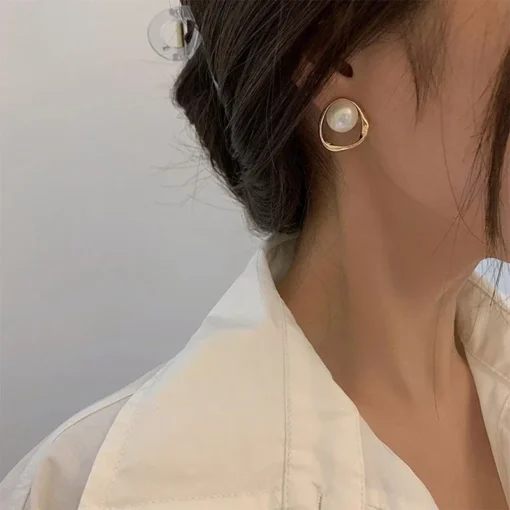 Imitation-Pearl-Earring-for-Women-Gold-Color-Round-Stud-Earrings-Korean-Delicate-Irregular-Design-Unusual-2023.webp